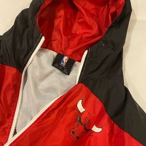 NBA Ladies sz M jacket - Chicago Bulls! Like new!